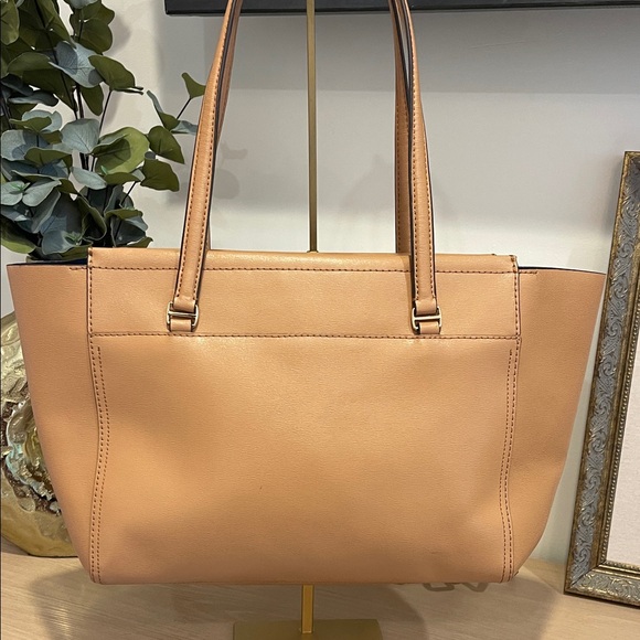 Tory Burch Tan Leather Tote - Picture 5 of 7